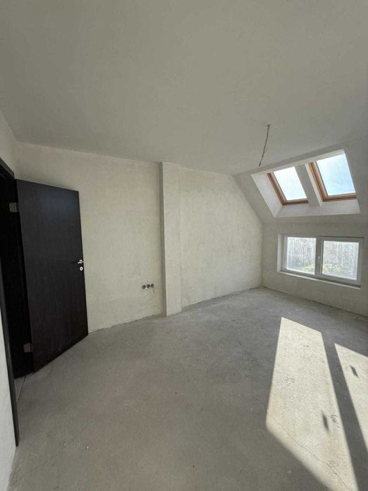 Тристаен апартамент в Мараша – най-зеления и тих квартал в града