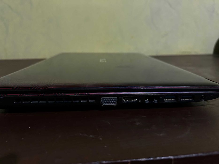 Гейминг ASUS K550J, Intel Core i7-4720HQ, up to 3.6gHz CPU, 1 TB SSD