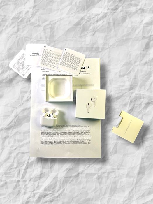 AirPods 4 ANC – Sunet premium și anulare activă a zgomotului