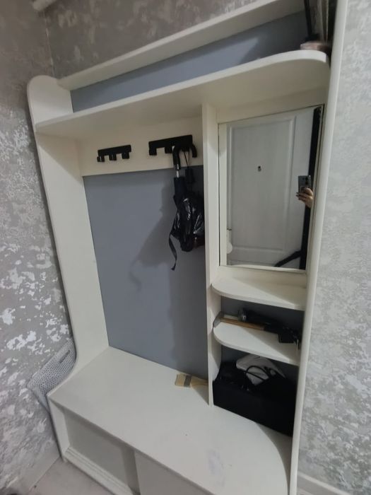 Прихожий шкаф для вещей