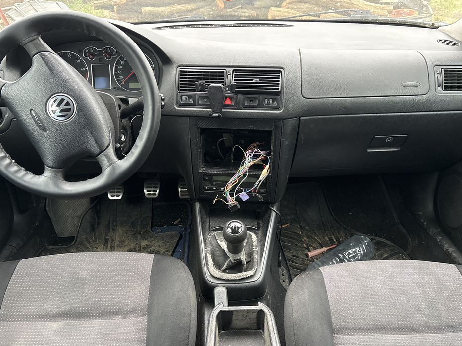 Голф 4 1.6fsi на части