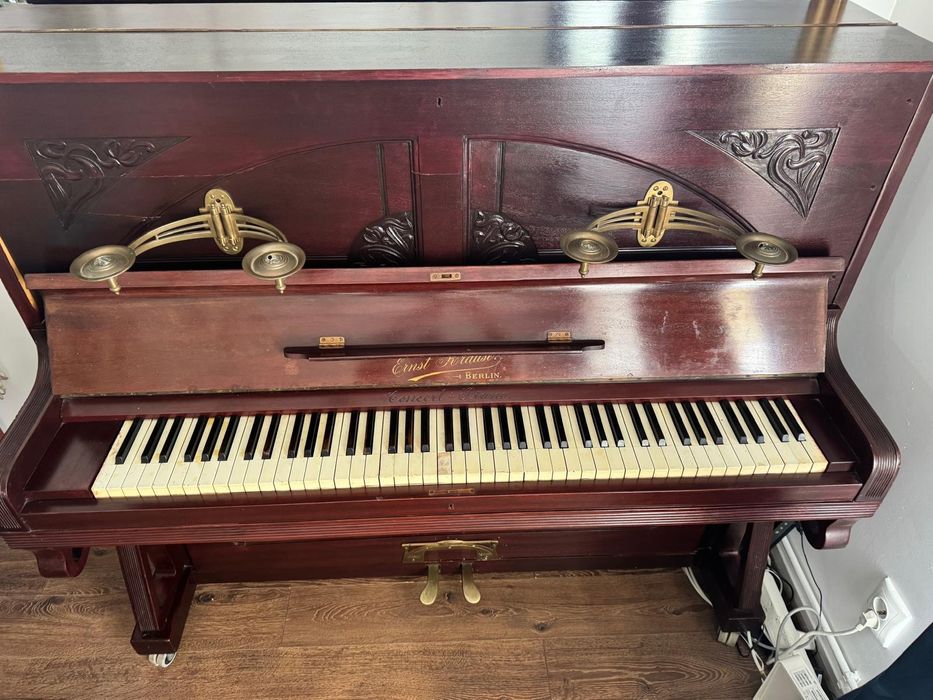 PIANINA Ernest Krause-Berlin