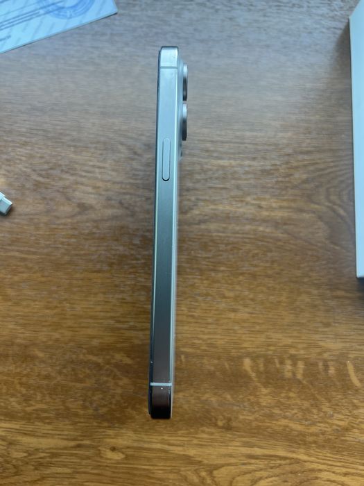 Iphone 15 pro max 256gb 85% 10/10