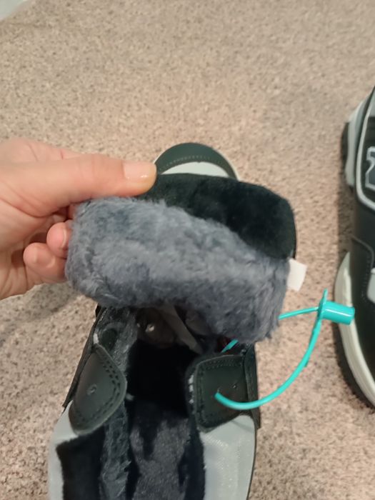 Кроссовки унисекс