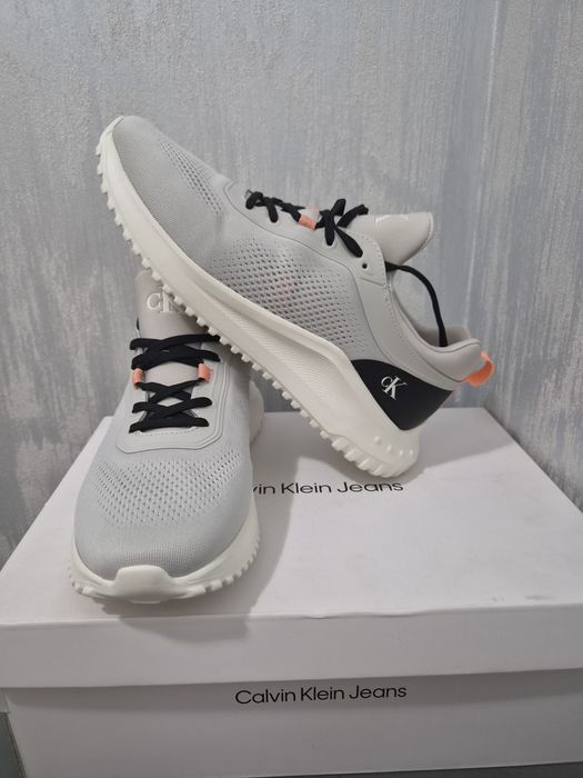 Calvin Klein Jeans Обувки EVA RUNNER TECH KNIT-НОВИ!