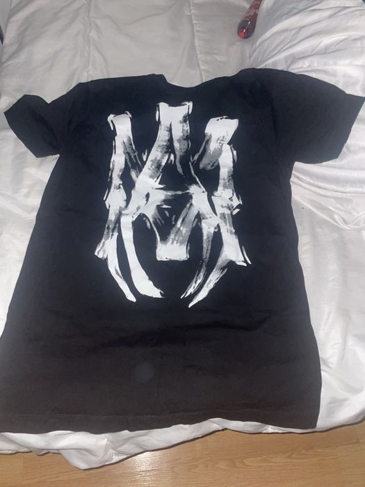 Tricou Amiri 150 lei (negociabil)