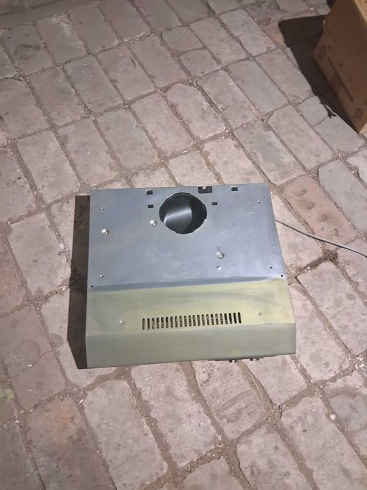 Продам вытяжку для кухни