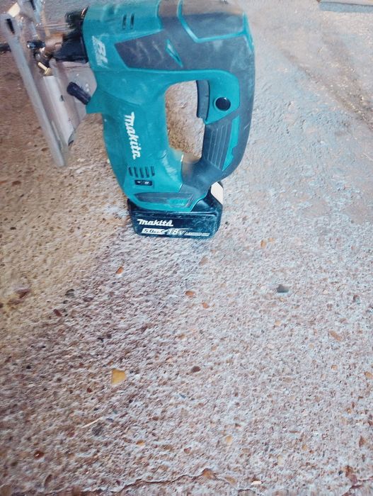 Ударни оригинални безчеткови инструменти макита.