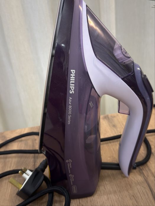Утюг Philips Azur 8000