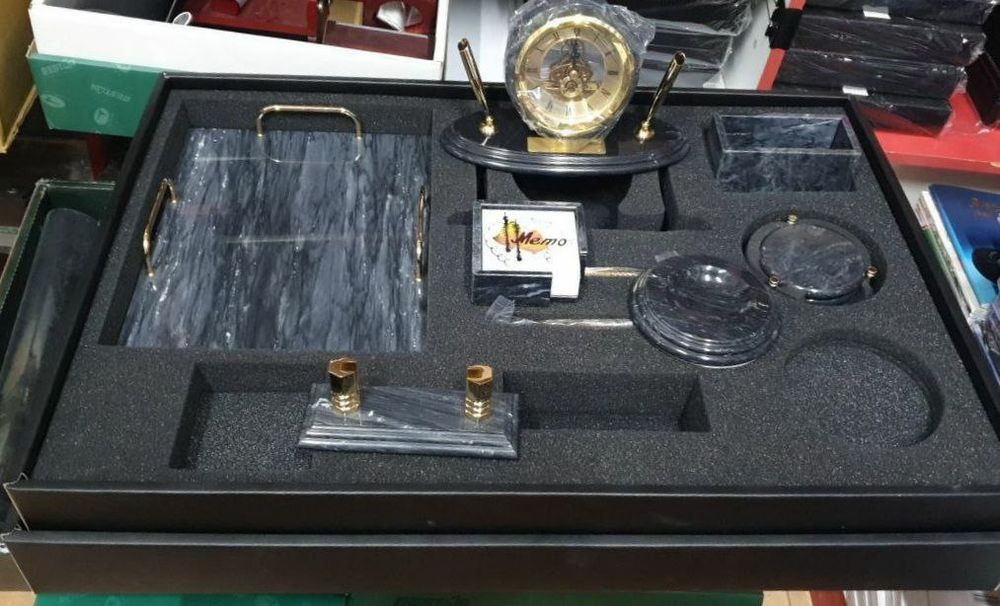 Nastolni Nabor Bestar miramir