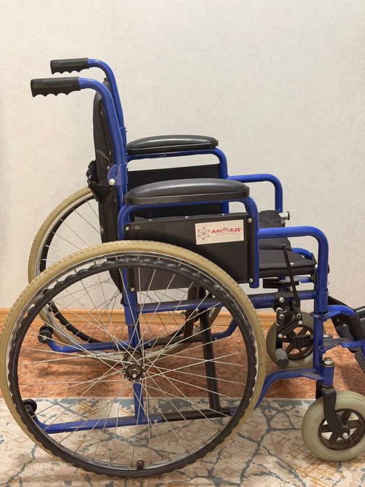 Кресло инвалидная