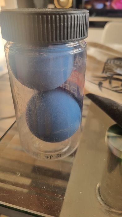 Топки за скуаш. .