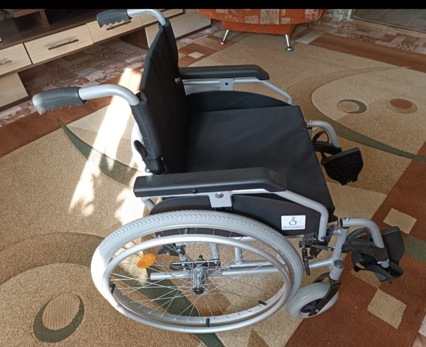 Продается инвалидная коляска