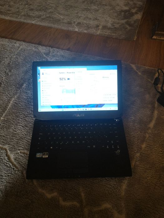 Laptop Asus Rog (Gaming/Multimedia) - i7 Quad-Core, 12GB Ram, Ssd 256GB, Baterie 2 ore