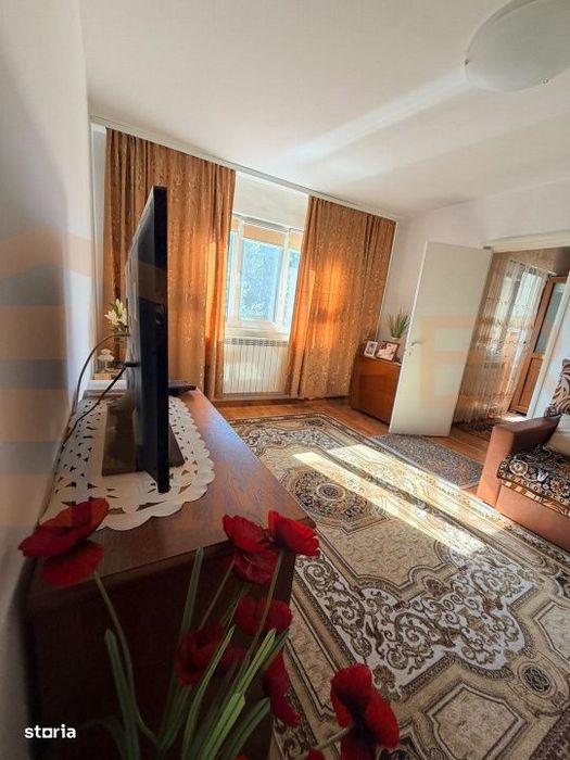 Apartament 3 camere de vanzare │Casa de Cultura │ Etaj 3 — fotografia 3