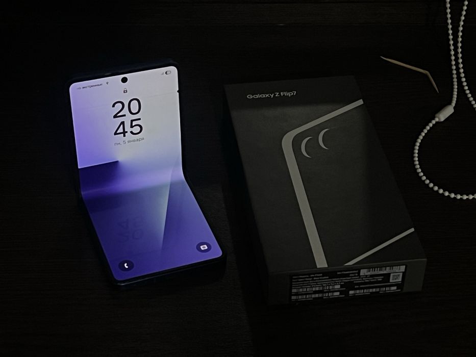Samsung Galaxy Z Flip7 EAC