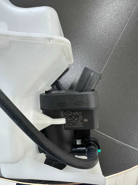 Hyundai Mufasa бачок омывателья