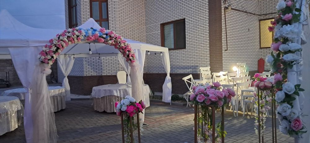 Шатёр Посуда Стол Стуля Полуюрта