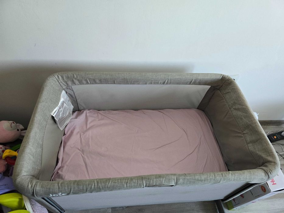 Бебешка кошара Next to me Joie roomie glide