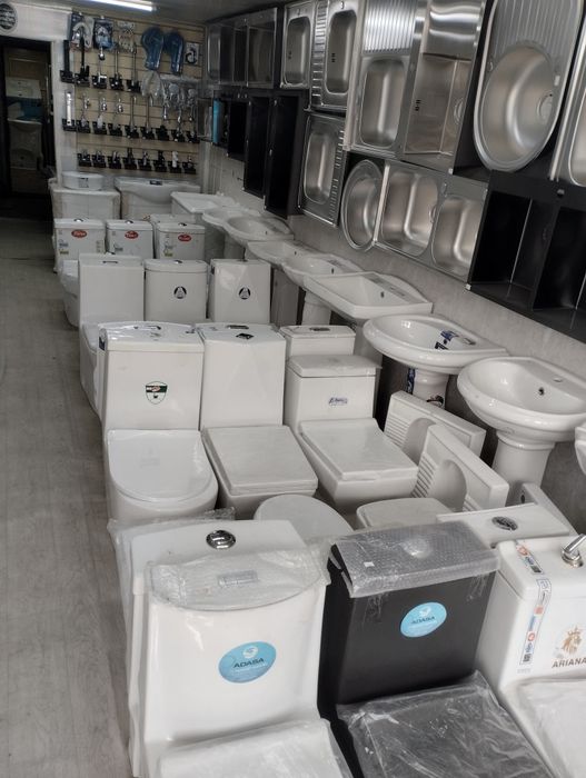 Унитаз с двойным сливом