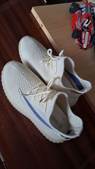 Изики 34 размер на мальчика