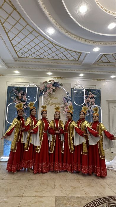 Продам танцевальные костюмы