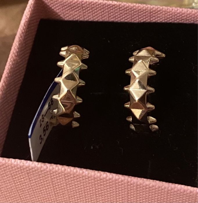 Золотые серьги