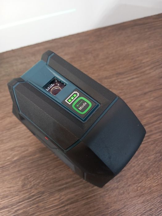 Vând laser Bosch GCL 2-50G