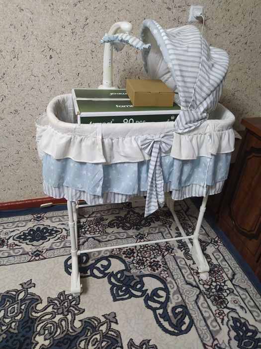 Yangi ishlatilmagan yosh bolalarga qulay lyulka