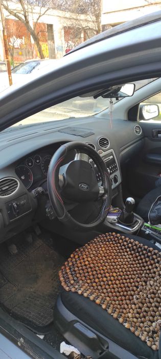 Продавам Форд фокус 1,8 tdsi 2005г 210000кмм много добро състояние