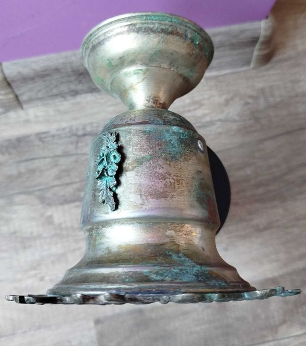 стар месингов съд