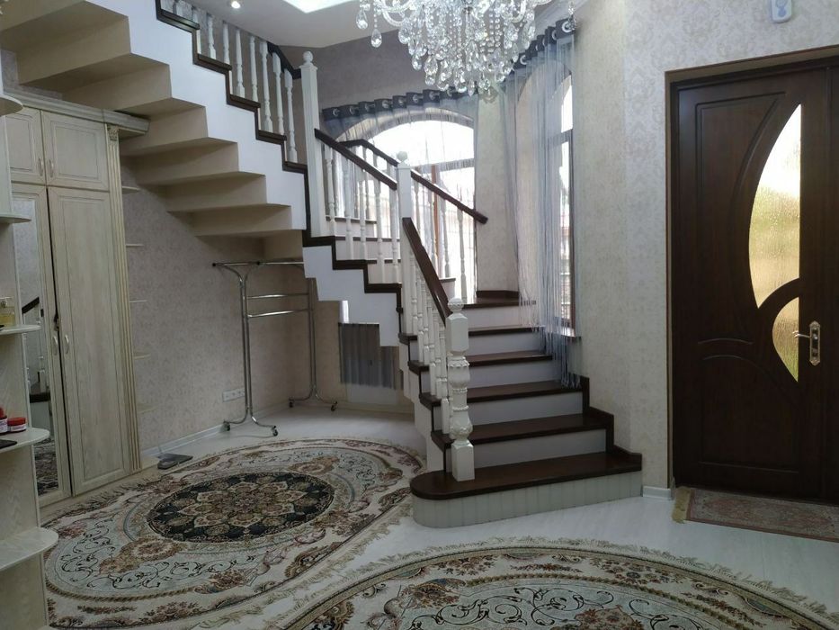 Мирзо Улугбек раён IT Park 3сотук 6 ком