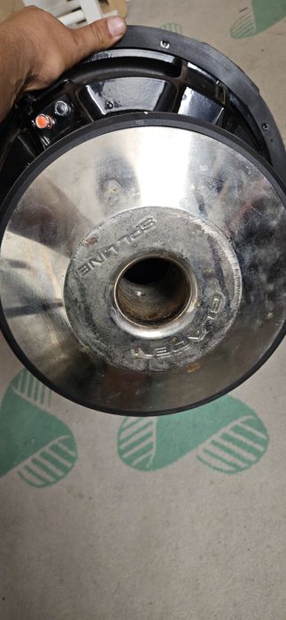 Vand difuzor gladen 15" 2200w rms