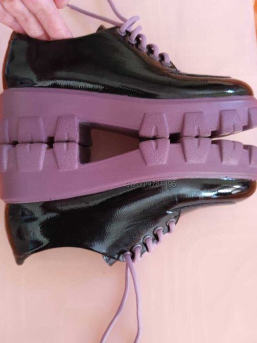 Обувки Тенденз кожени 39 размер