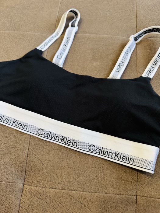 Бюстие Calvin Klein