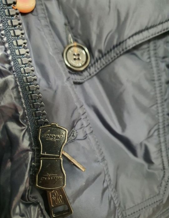 Geaca Moncler originala marimea 5