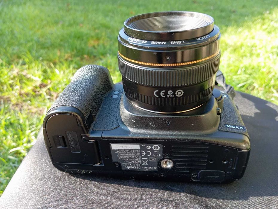 Vand doua camere foto Canon