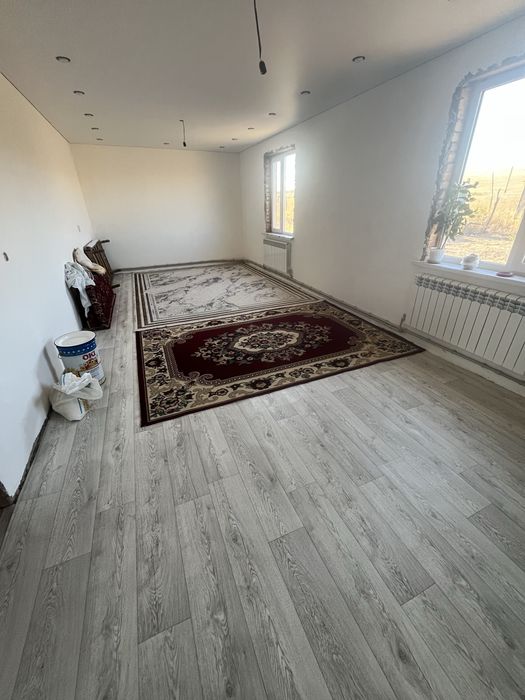 Қарасай ауылында үй сатылады, 7 сотық