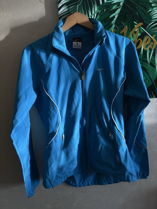 Nike спортно яке- синьо(S размер)