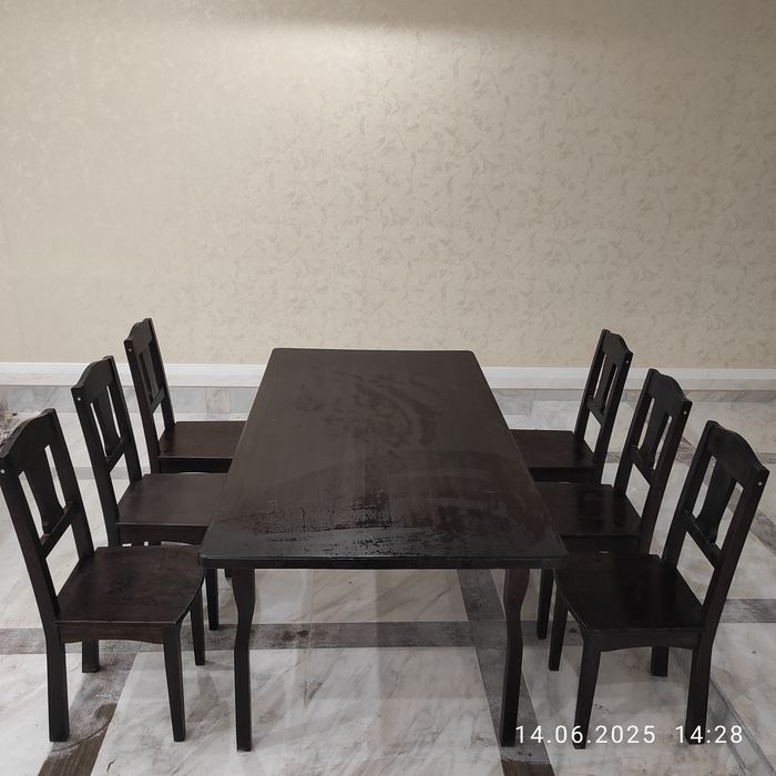 Продам комплект стол , стулья