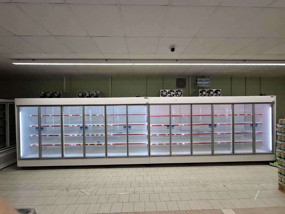 Крайстенна хладилна витрина Linde Monaxis с вграден хладилен агрегат