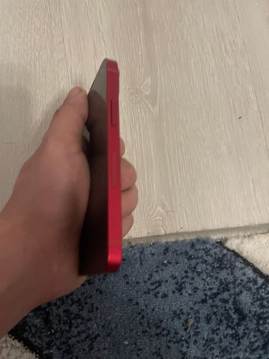 Schimb iPhone 13 mini și iPhone 12