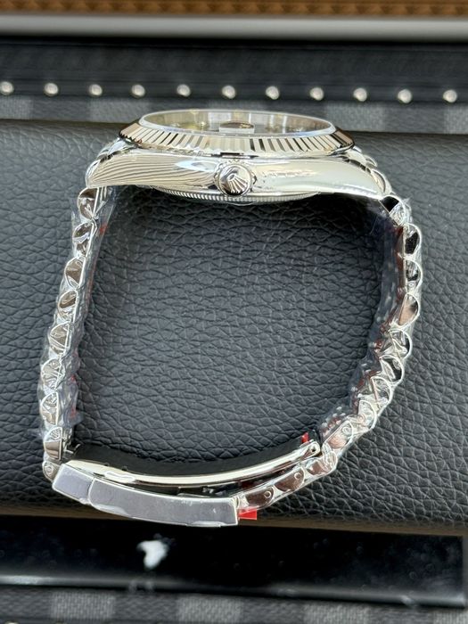 Rolex Date-Just 41mm Rhodium Dial ETA 3235