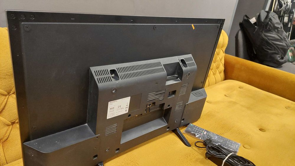 Телевизор SONY bravia 32" smart!