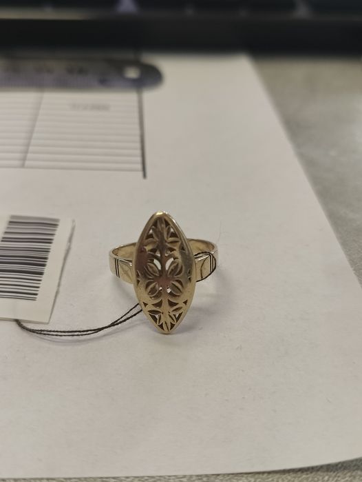 Стар златен пръстен Бадем 3.74гр 14к 57 размер