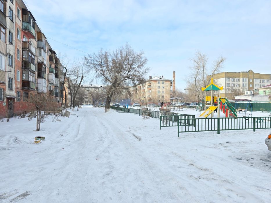 2хкомн квартира,342квартал ,Апрель