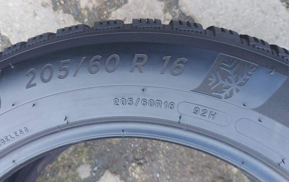 Set 2buc 205/60 R16 92H Michelin Alpin⁶ M+S iarnă