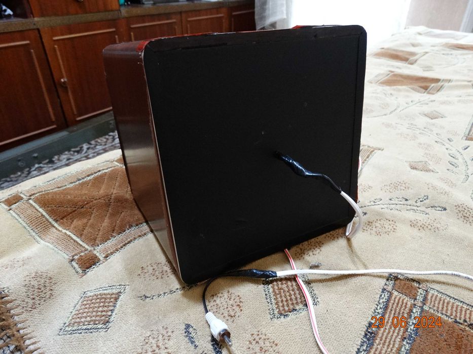 Продам колонку от аудио системы MICROLAB A5322 . Сабвуфер .