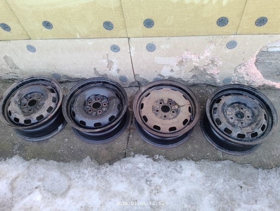 Тойота Короло и Корина