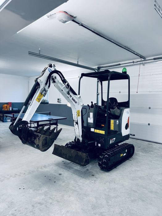 Miniexcavator Bobcat E17 2017 688 ore